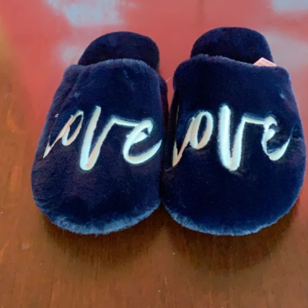 Victoria secret pink blue love slippers - Picture 2 of 2
